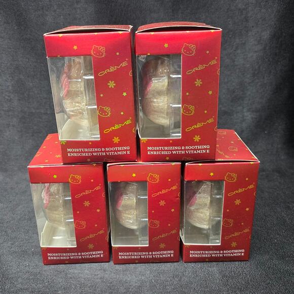 The Creme Shop Hello Kitty 3D Bath Fizz Aromatherapy Bath Bomb Peppermint Creme - Picture 3 of 8